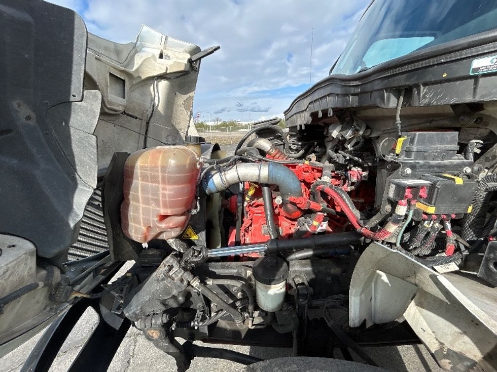 Refrigerated Truck-Light and Medium Duty Trucks-International-2020-MV607-Fresno-CA-120,932\n\t\tmiles-$ 66,250 - Image 23