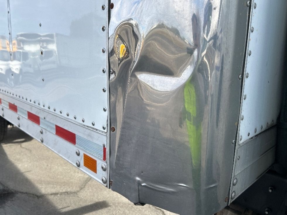 Refrigerated Truck-Light and Medium Duty Trucks-International-2020-MV607-Fresno-CA-120,932\n\t\tmiles-$ 66,250 - Image 26