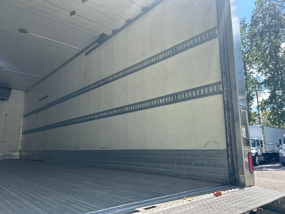 Refrigerated Truck-Light and Medium Duty Trucks-International-2020-MV607-Gainesville-FL-239,296\n\t\tmiles-$ 44,750 - Image 12
