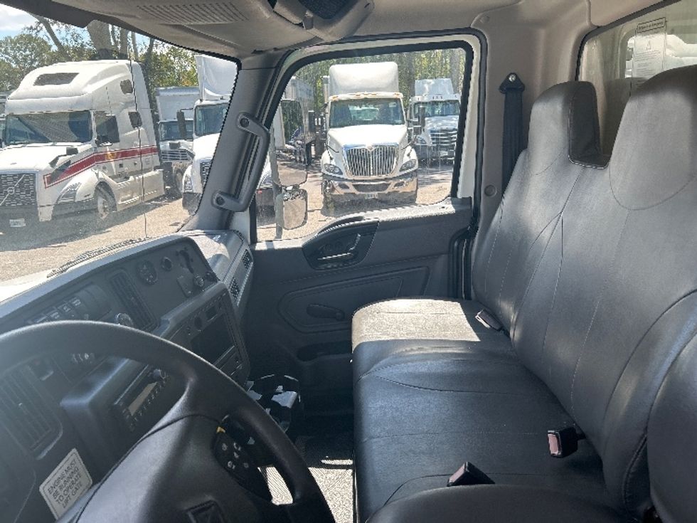 Refrigerated Truck-Light and Medium Duty Trucks-International-2020-MV607-Gainesville-FL-239,296\n\t\tmiles-$ 44,750 - Image 19