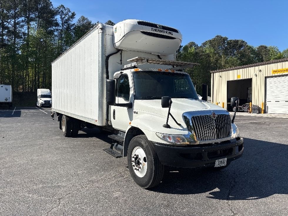 Refrigerated Truck-Light and Medium Duty Trucks-International-2020-MV607-Gainesville-GA-101,850\n\t\tmiles-$ 66,000 - Image 1