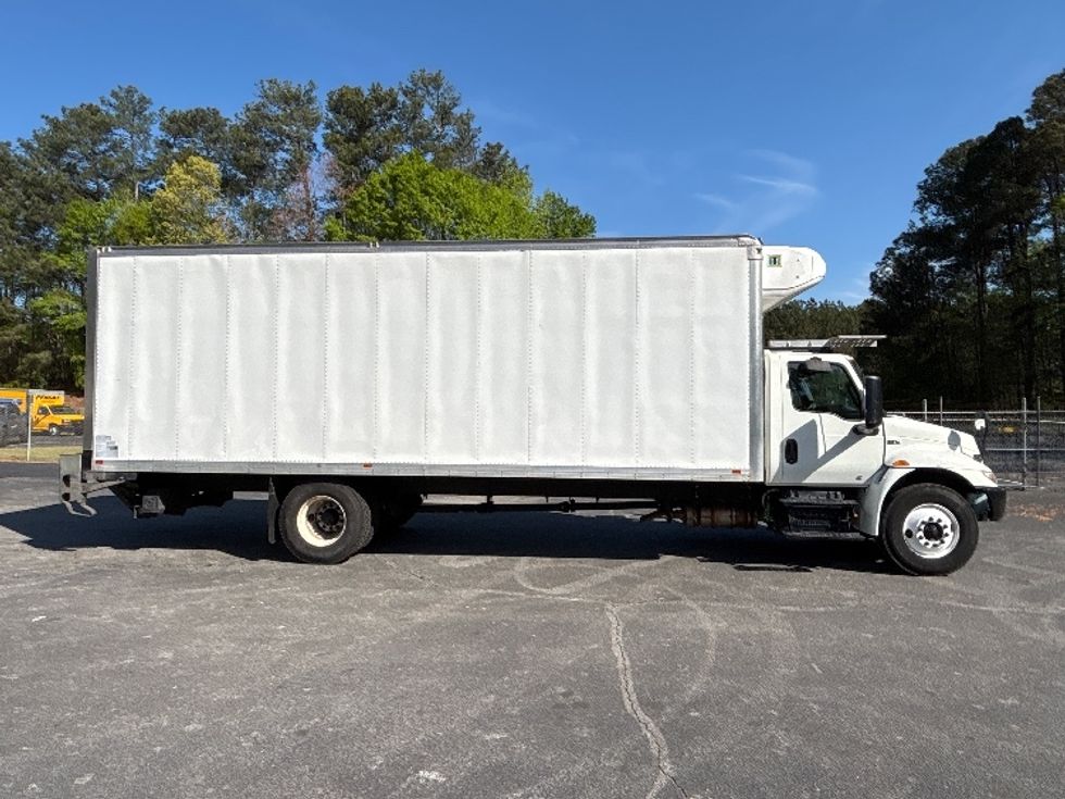 Refrigerated Truck-Light and Medium Duty Trucks-International-2020-MV607-Gainesville-GA-101,850\n\t\tmiles-$ 66,000 - Image 15