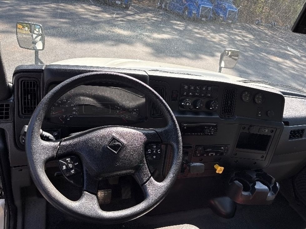 Refrigerated Truck-Light and Medium Duty Trucks-International-2020-MV607-Gainesville-GA-101,850\n\t\tmiles-$ 66,000 - Image 18