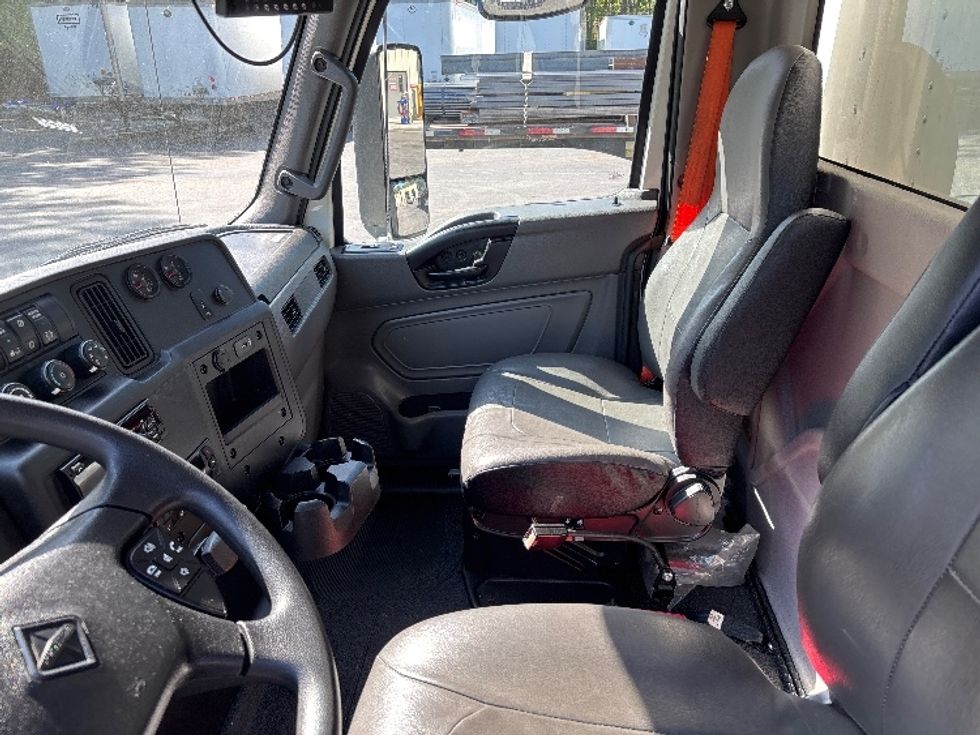 Refrigerated Truck-Light and Medium Duty Trucks-International-2020-MV607-Gainesville-GA-101,850\n\t\tmiles-$ 66,000 - Image 19