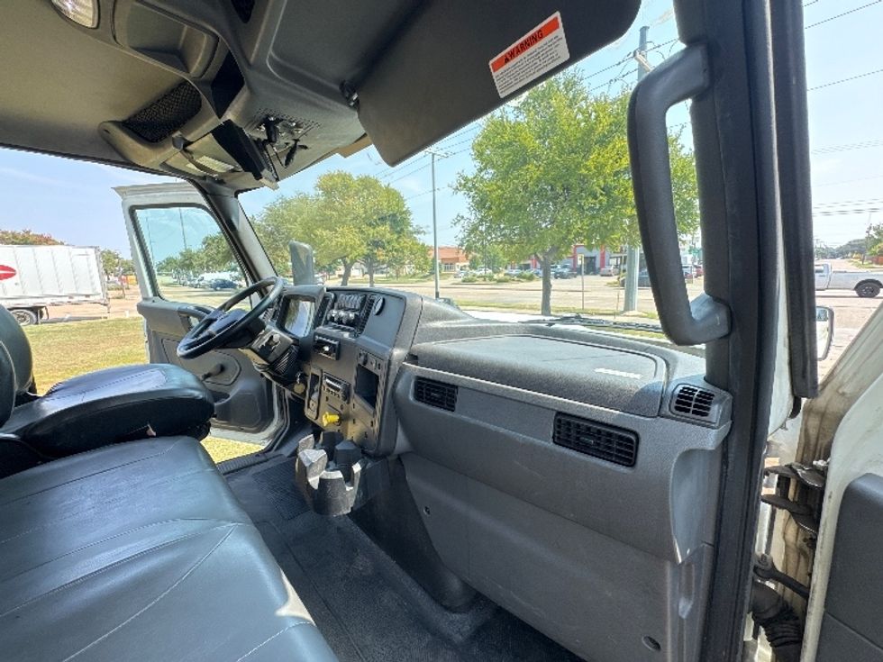 Refrigerated Truck-Light and Medium Duty Trucks-International-2020-MV607-Garland-TX-224,429\n\t\tmiles-$ 57,000 - Image 21