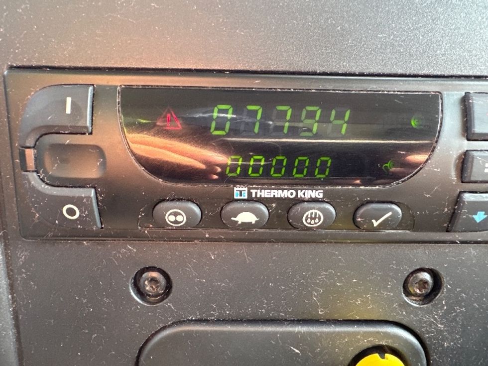 Refrigerated Truck-Light and Medium Duty Trucks-International-2020-MV607-Garland-TX-224,429\n\t\tmiles-$ 57,000 - Image 25