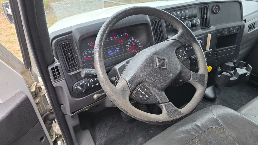 Refrigerated Truck-Light and Medium Duty Trucks-International-2020-MV607-Greensboro-NC-316,421\n\t\tmiles-$ 22,500 - Image 17