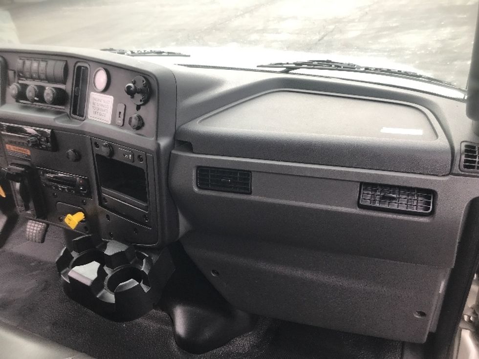 Refrigerated Truck-Light and Medium Duty Trucks-International-2020-MV607-Harrisburg-PA-112,059\n\t\tmiles-$ 59,000 - Image 21