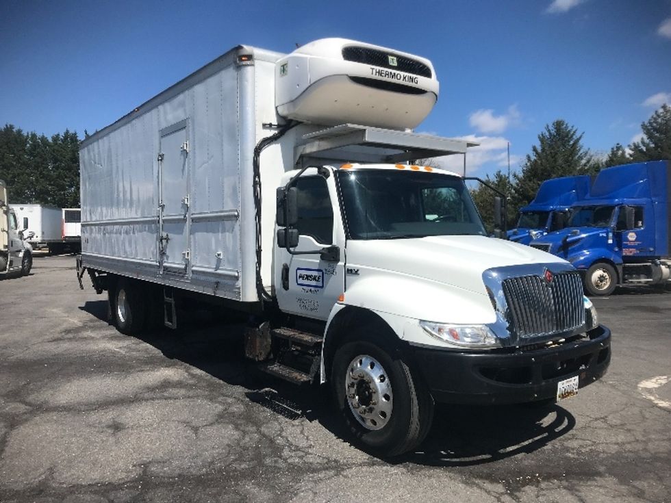 Refrigerated Truck-Light and Medium Duty Trucks-International-2020-MV607-Harrisburg-PA-161,872\n\t\tmiles-$ 65,750 - Image 1