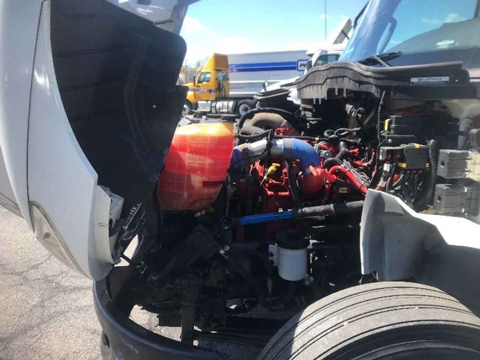 Refrigerated Truck-Light and Medium Duty Trucks-International-2020-MV607-Harrisburg-PA-161,872\n\t\tmiles-$ 65,750 - Image 24