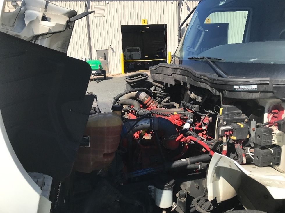 Refrigerated Truck-Light and Medium Duty Trucks-International-2020-MV607-Harrisburg-PA-165,262\n\t\tmiles-$ 63,250 - Image 24