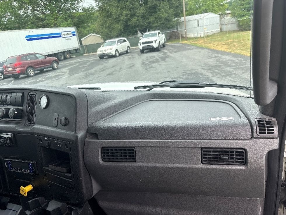Refrigerated Truck-Light and Medium Duty Trucks-International-2020-MV607-Harrisburg-PA-165,599\n\t\tmiles-$ 49,750 - Image 20