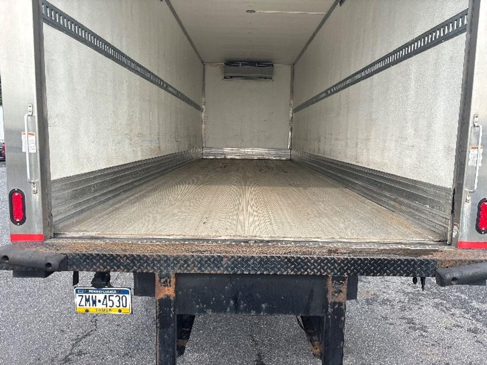 Refrigerated Truck-Light and Medium Duty Trucks-International-2020-MV607-Harrisburg-PA-165,599\n\t\tmiles-$ 49,750 - Image 9