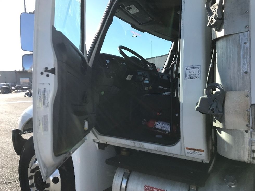 Refrigerated Truck-Light and Medium Duty Trucks-International-2020-MV607-Harrisonburg-VA-215,303\n\t\tmiles-$ 64,000 - Image 16