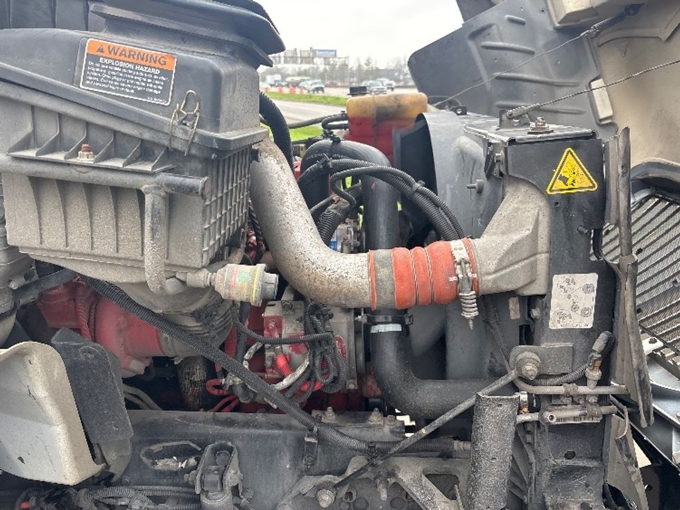 Refrigerated Truck-Light and Medium Duty Trucks-International-2020-MV607-Houston-TX-211,401\n\t\tmiles-$ 69,250 - Image 21