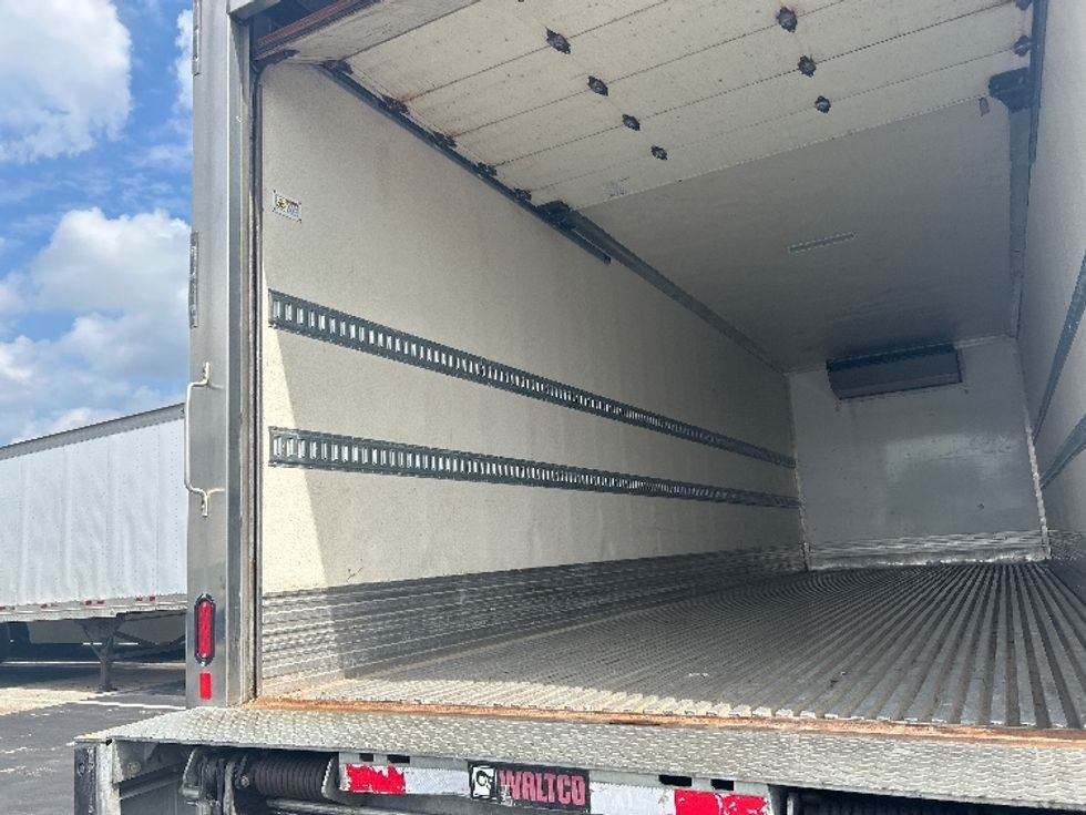 Refrigerated Truck-Light and Medium Duty Trucks-International-2020-MV607-Indianapolis-IN-134,053\n\t\tmiles-$ 69,000 - Image 11
