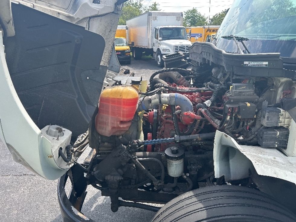 Refrigerated Truck-Light and Medium Duty Trucks-International-2020-MV607-Indianapolis-IN-134,053\n\t\tmiles-$ 69,000 - Image 24