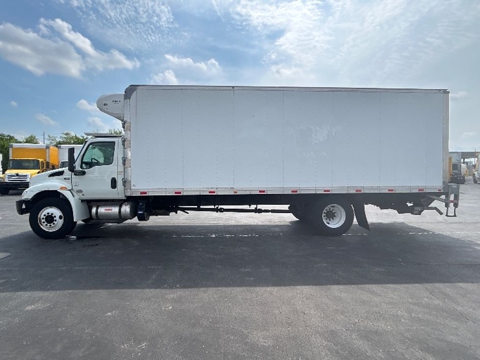 Refrigerated Truck-Light and Medium Duty Trucks-International-2020-MV607-Indianapolis-IN-134,053\n\t\tmiles-$ 69,000 - Image 4