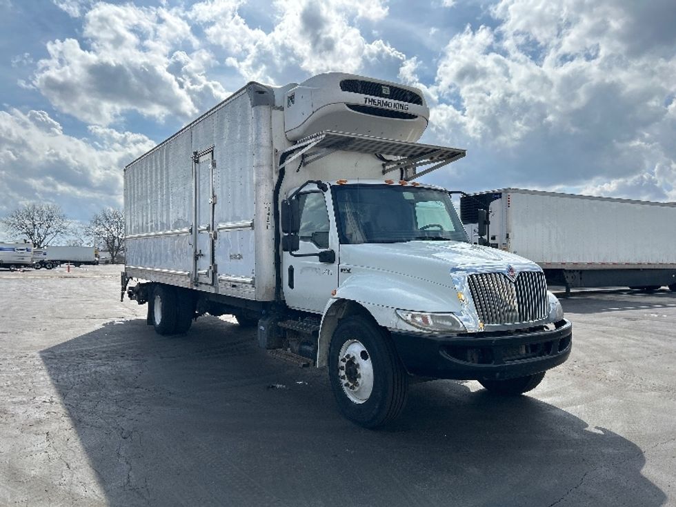 Refrigerated Truck-Light and Medium Duty Trucks-International-2020-MV607-Indianapolis-IN-291,858\n\t\tmiles-$ 34,500 - Image 1