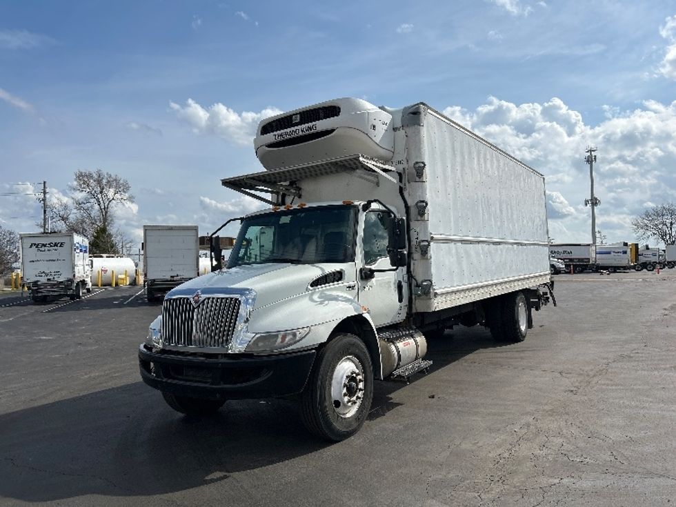 Refrigerated Truck-Light and Medium Duty Trucks-International-2020-MV607-Indianapolis-IN-291,858\n\t\tmiles-$ 34,500 - Image 3