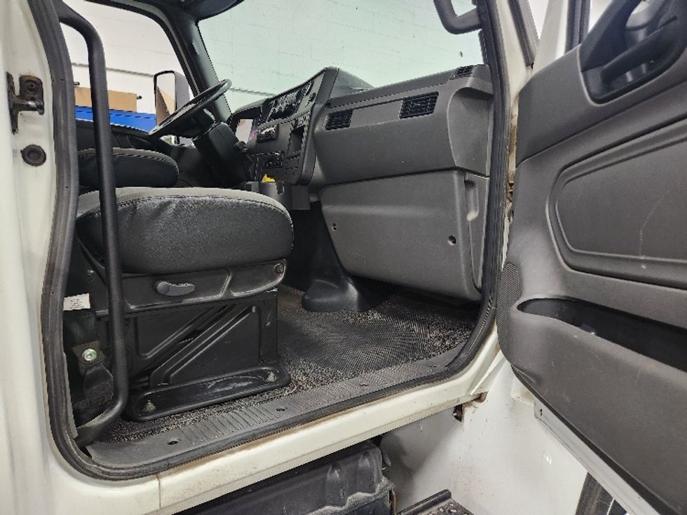 Refrigerated Truck-Light and Medium Duty Trucks-International-2020-MV607-Jerome-ID-139,688\n\t\tmiles-$ 58,000 - Image 20