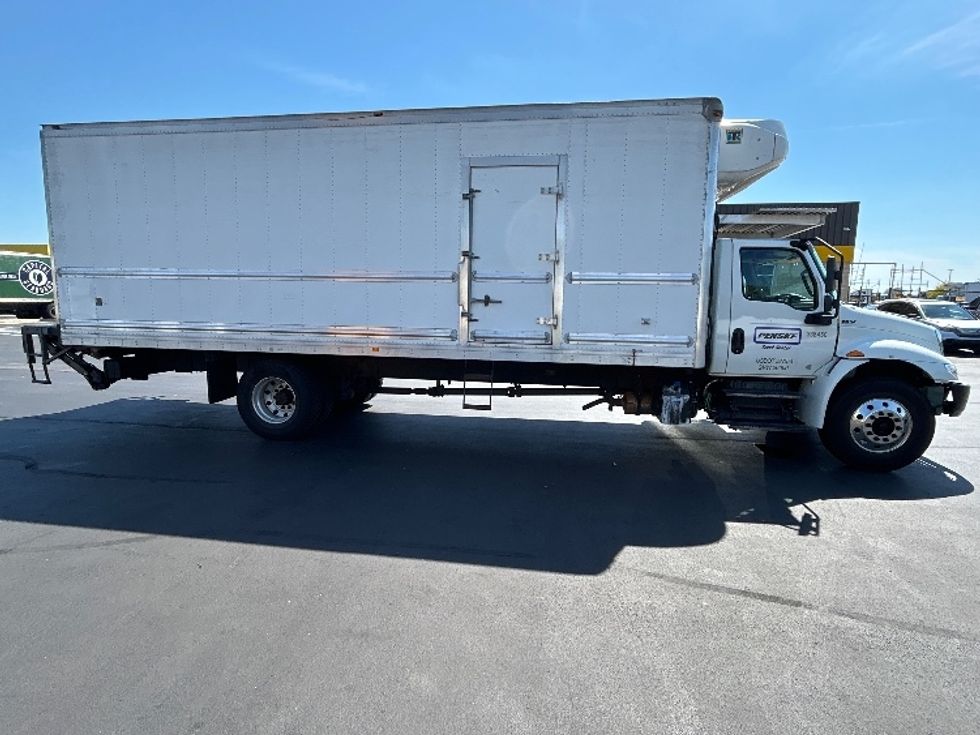 Refrigerated Truck-Light and Medium Duty Trucks-International-2020-MV607-Jessup-MD-171,300\n\t\tmiles-$ 58,750 - Image 15