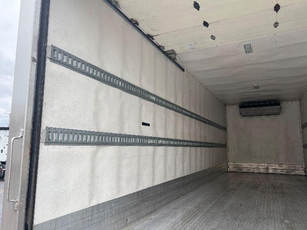Refrigerated Truck-Light and Medium Duty Trucks-International-2020-MV607-Jessup-MD-199,331\n\t\tmiles-$ 53,500 - Image 11