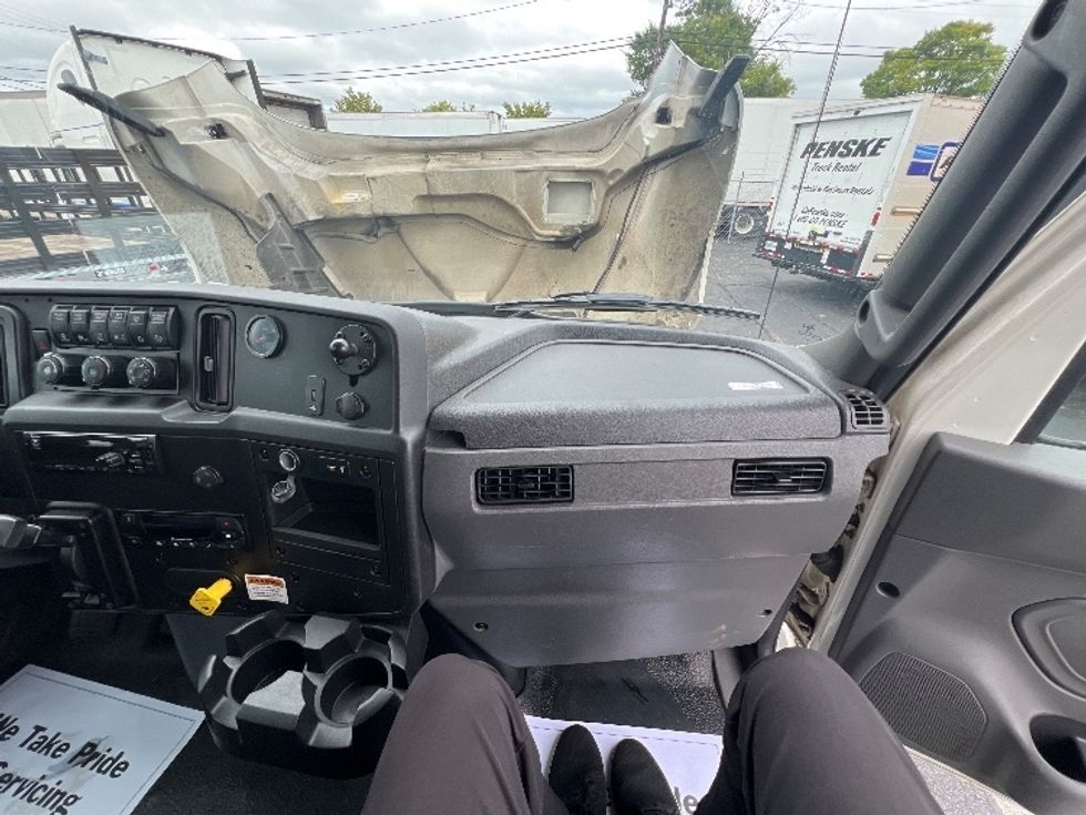 Refrigerated Truck-Light and Medium Duty Trucks-International-2020-MV607-Jessup-MD-199,331\n\t\tmiles-$ 53,500 - Image 21