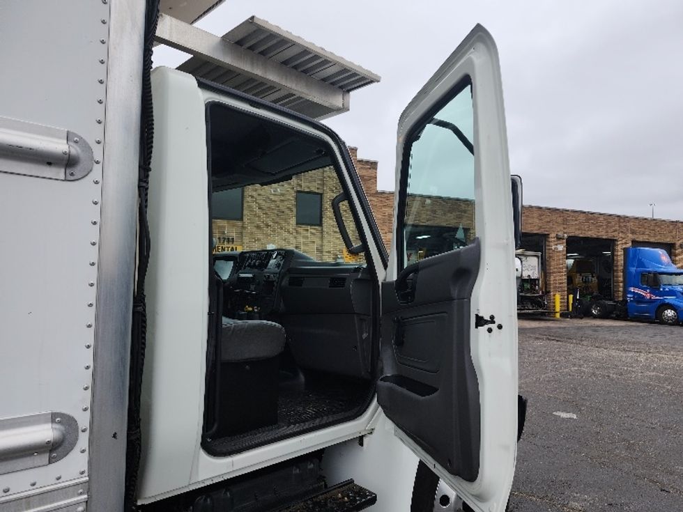 Refrigerated Truck-Light and Medium Duty Trucks-International-2020-MV607-Jessup-MD-210,397\n\t\tmiles-$ 54,000 - Image 20