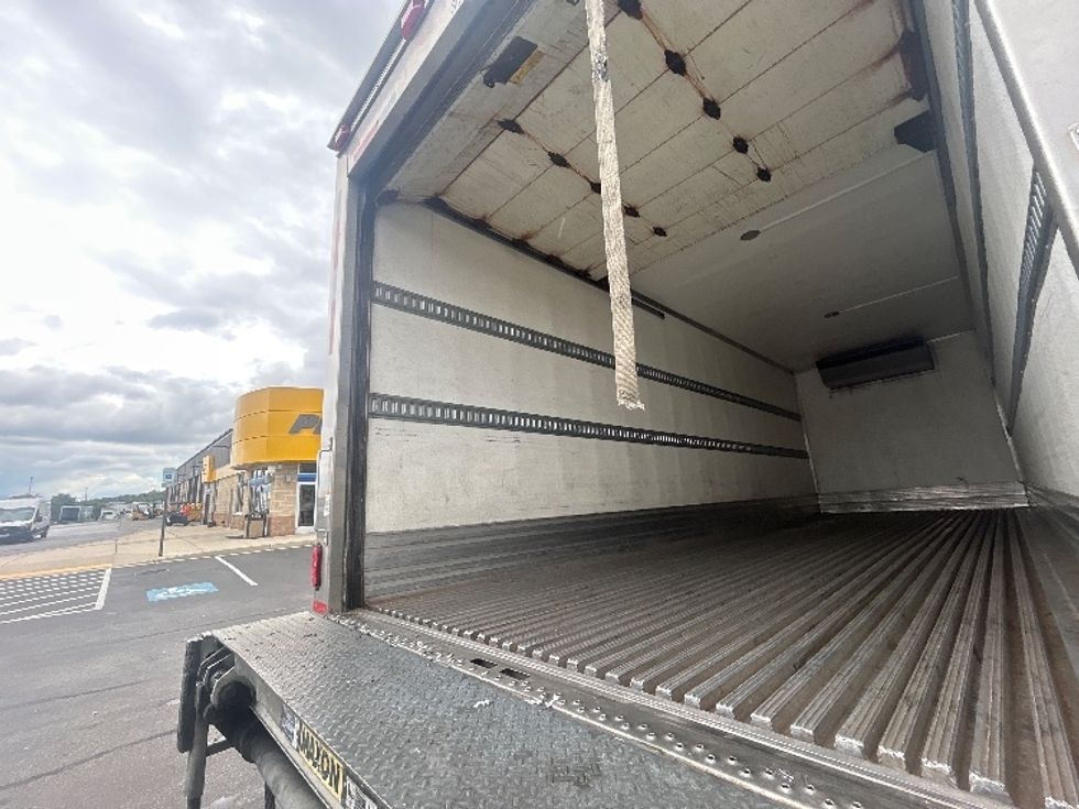 Refrigerated Truck-Light and Medium Duty Trucks-International-2020-MV607-Jessup-MD-228,559\n\t\tmiles-$ 49,250 - Image 11