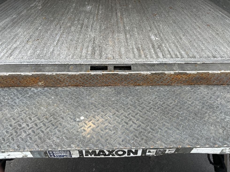 Refrigerated Truck-Light and Medium Duty Trucks-International-2020-MV607-Jessup-MD-242,076\n\t\tmiles-$ 46,500 - Image 10