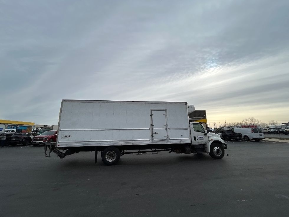 Refrigerated Truck-Light and Medium Duty Trucks-International-2020-MV607-Jessup-MD-242,076\n\t\tmiles-$ 46,500 - Image 15