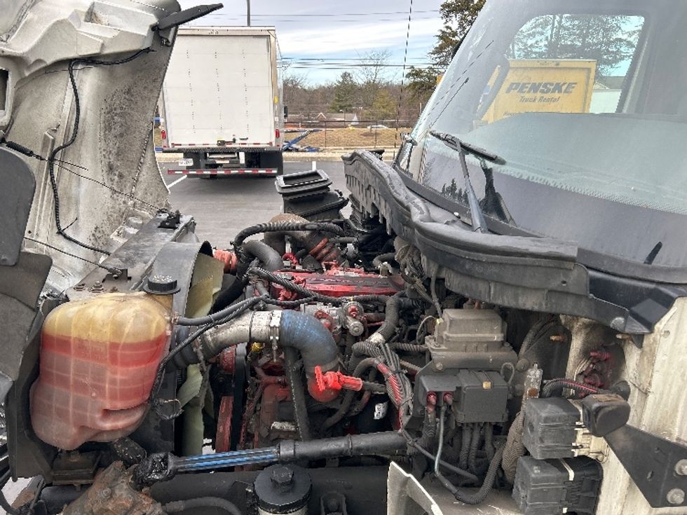 Refrigerated Truck-Light and Medium Duty Trucks-International-2020-MV607-Jessup-MD-242,076\n\t\tmiles-$ 46,500 - Image 24