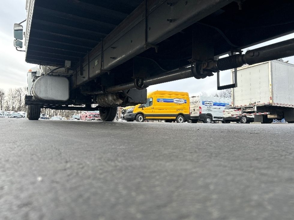 Refrigerated Truck-Light and Medium Duty Trucks-International-2020-MV607-Jessup-MD-242,076\n\t\tmiles-$ 46,500 - Image 5