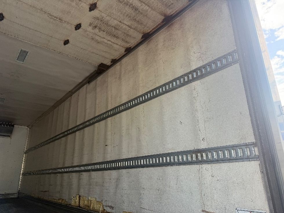 Refrigerated Truck-Light and Medium Duty Trucks-International-2020-MV607-Jessup-MD-274,623\n\t\tmiles-$ 43,000 - Image 11