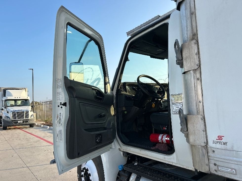 Refrigerated Truck-Light and Medium Duty Trucks-International-2020-MV607-Katy-TX-171,951\n\t\tmiles-$ 47,750 - Image 16