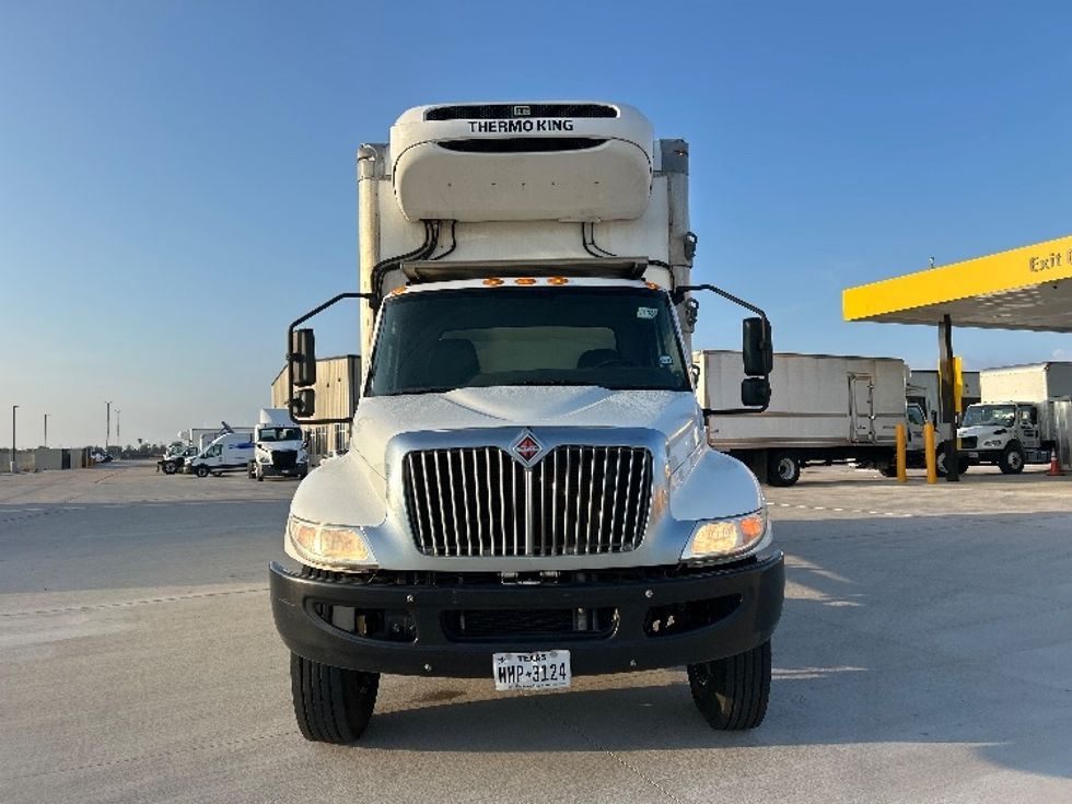 Refrigerated Truck-Light and Medium Duty Trucks-International-2020-MV607-Katy-TX-171,951\n\t\tmiles-$ 47,750 - Image 2