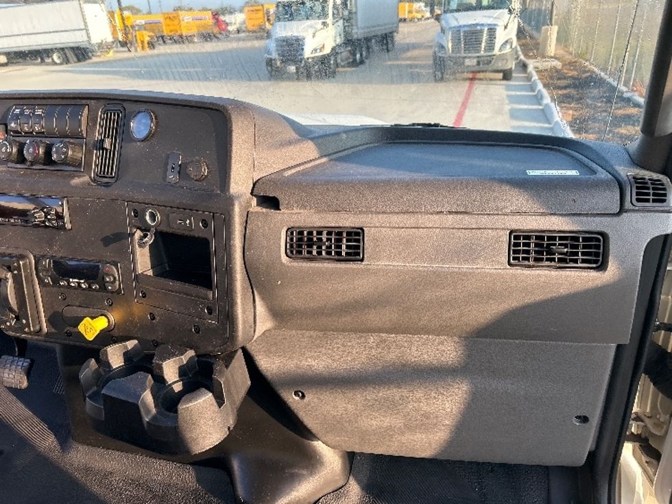 Refrigerated Truck-Light and Medium Duty Trucks-International-2020-MV607-Katy-TX-171,951\n\t\tmiles-$ 47,750 - Image 21