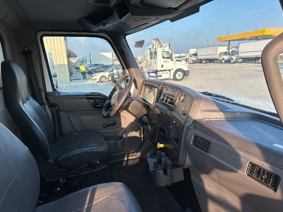 Refrigerated Truck-Light and Medium Duty Trucks-International-2020-MV607-Katy-TX-171,951\n\t\tmiles-$ 47,750 - Image 22