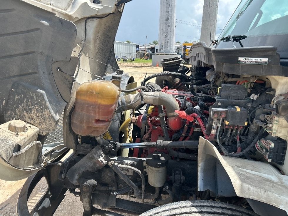 Refrigerated Truck-Light and Medium Duty Trucks-International-2020-MV607-Katy-TX-249,391\n\t\tmiles-$ 42,000 - Image 24