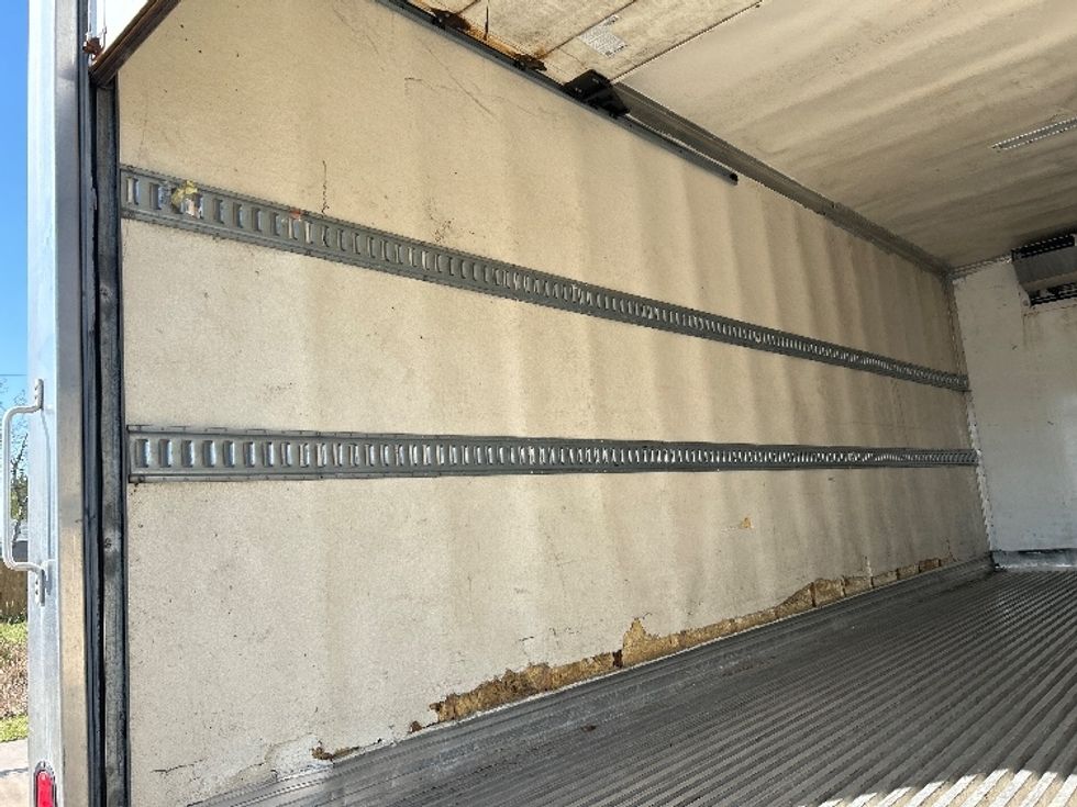 Refrigerated Truck-Light and Medium Duty Trucks-International-2020-MV607-Katy-TX-85,247\n\t\tmiles-$ 64,750 - Image 11