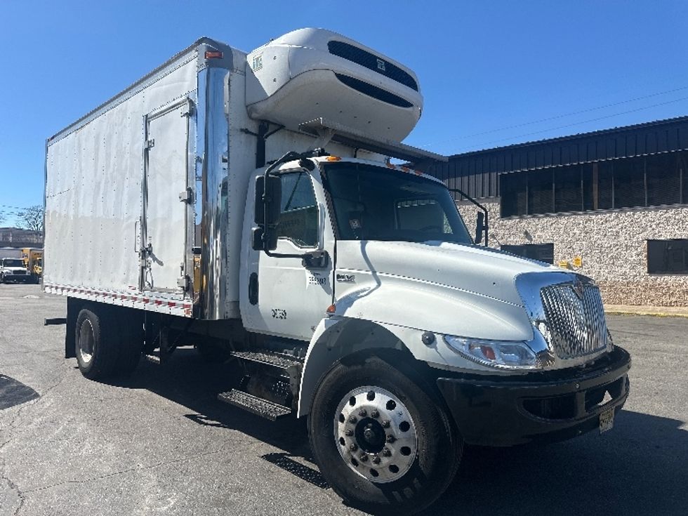 Refrigerated Truck-Light and Medium Duty Trucks-International-2020-MV607-Kearny-NJ-183,698\n\t\tmiles-$ 40,500 - Image 1