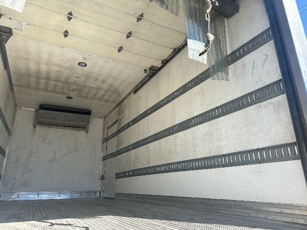 Refrigerated Truck-Light and Medium Duty Trucks-International-2020-MV607-Kearny-NJ-183,698\n\t\tmiles-$ 40,500 - Image 25