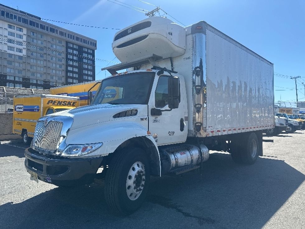 Refrigerated Truck-Light and Medium Duty Trucks-International-2020-MV607-Kearny-NJ-183,698\n\t\tmiles-$ 40,500 - Image 3
