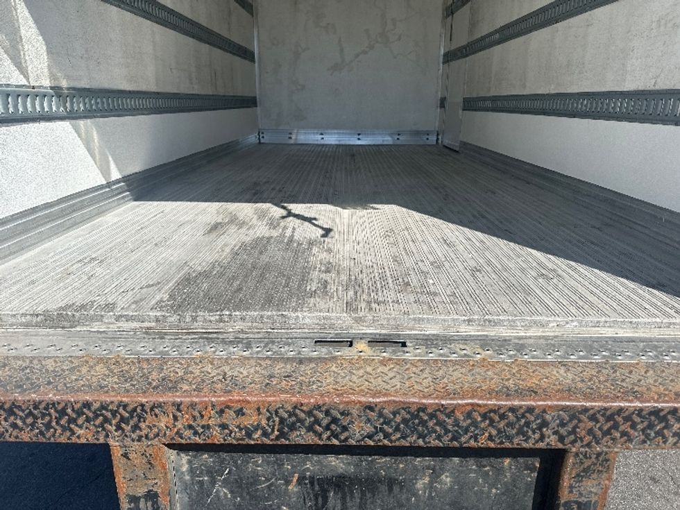Refrigerated Truck-Light and Medium Duty Trucks-International-2020-MV607-Kearny-NJ-183,698\n\t\tmiles-$ 40,500 - Image 9