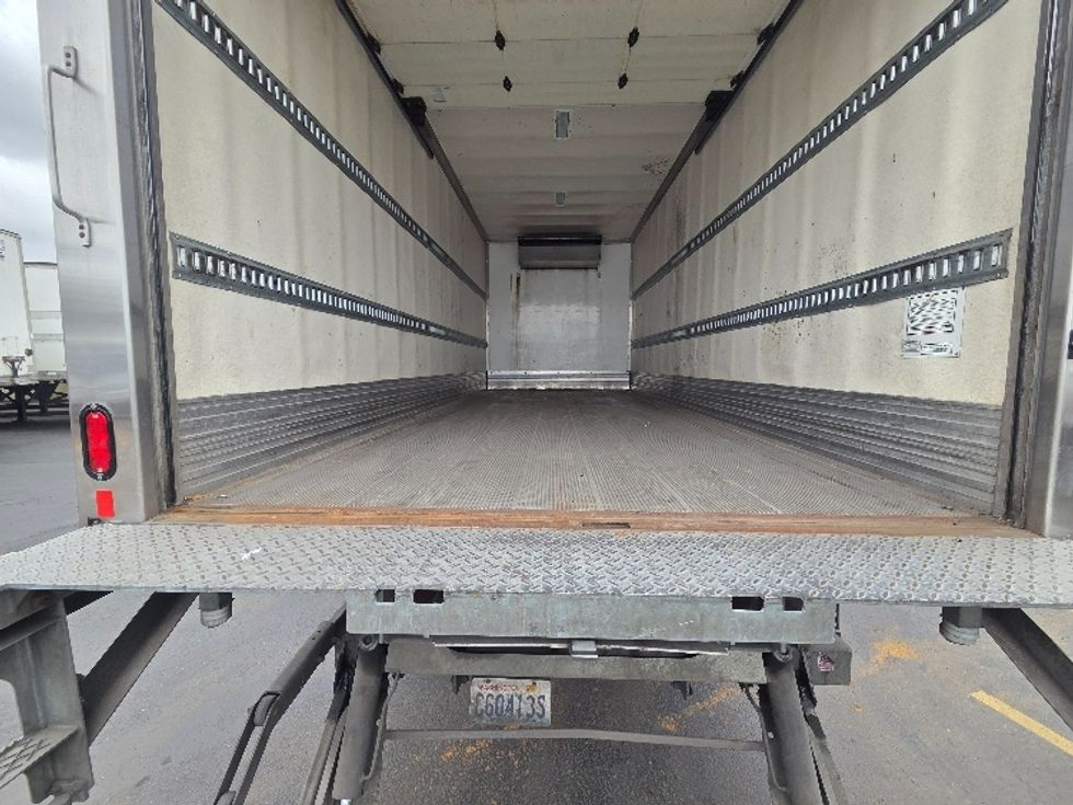 Refrigerated Truck-Light and Medium Duty Trucks-International-2020-MV607-Kent-WA-133,239\n\t\tmiles-$ 48,250 - Image 10