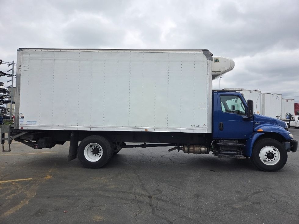 Refrigerated Truck-Light and Medium Duty Trucks-International-2020-MV607-Kent-WA-133,239\n\t\tmiles-$ 48,250 - Image 15