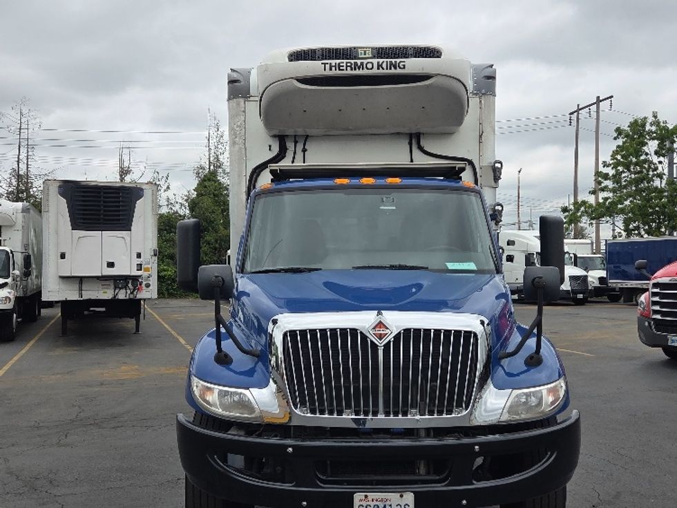 Refrigerated Truck-Light and Medium Duty Trucks-International-2020-MV607-Kent-WA-133,239\n\t\tmiles-$ 48,250 - Image 2
