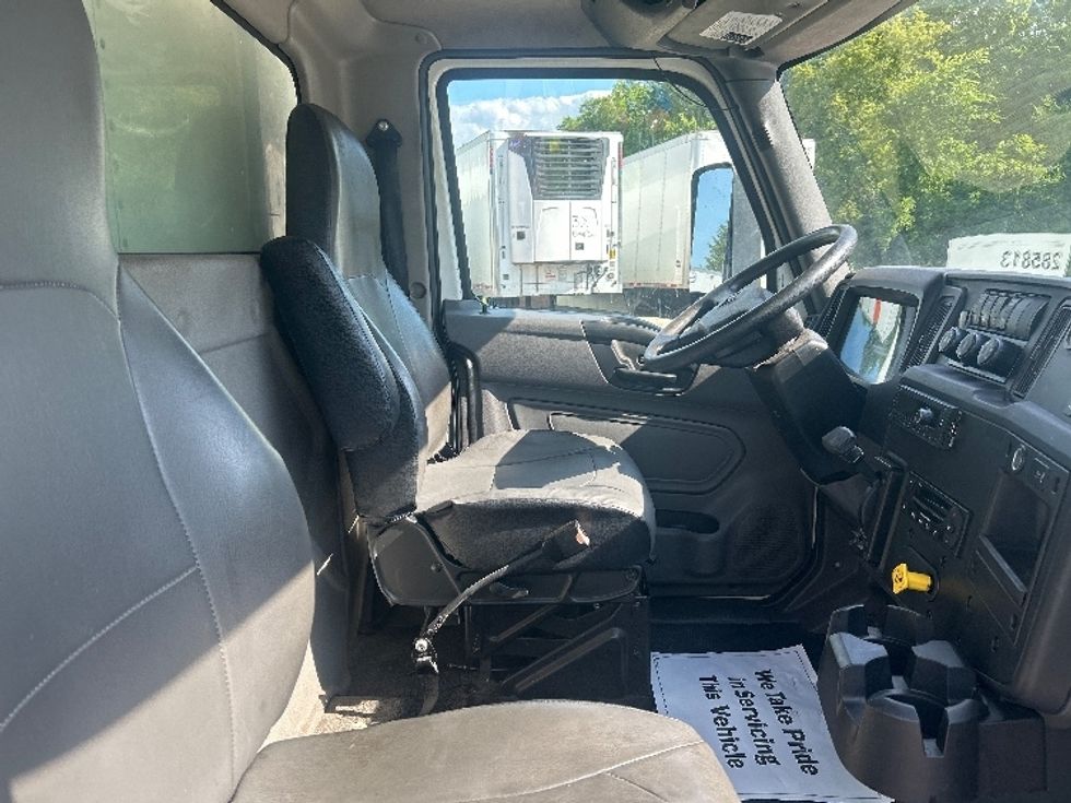 Refrigerated Truck-Light and Medium Duty Trucks-International-2020-MV607-La Porte-IN-188,797\n\t\tmiles-$ 52,750 - Image 22