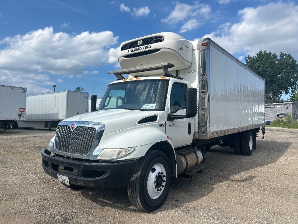 Refrigerated Truck-Light and Medium Duty Trucks-International-2020-MV607-La Porte-IN-188,797\n\t\tmiles-$ 52,750 - Image 3